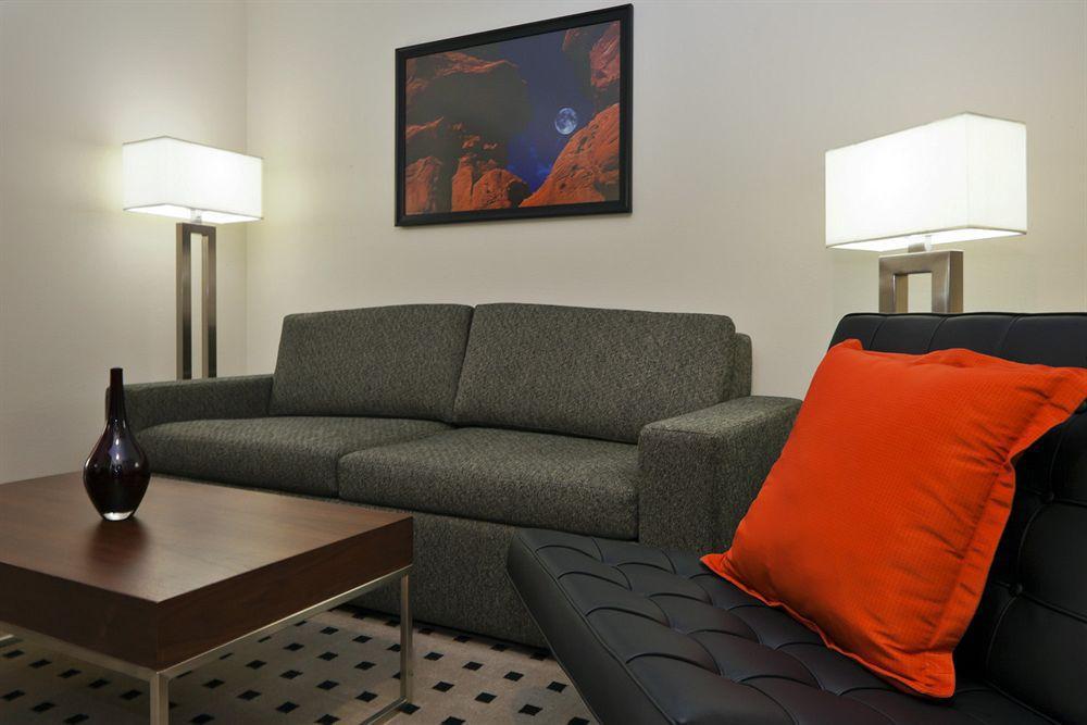 Radisson Hotel Colorado Springs Airport Zimmer foto