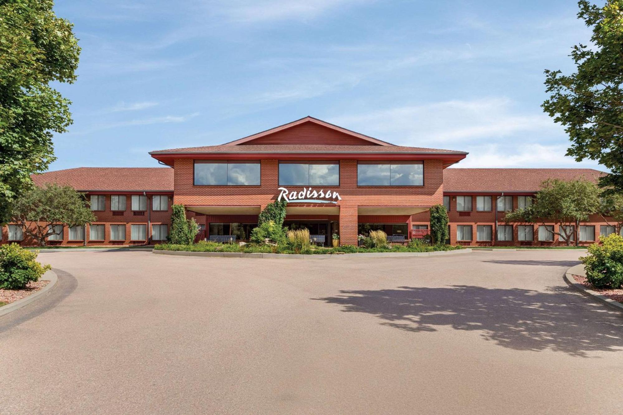 Radisson Hotel Colorado Springs Airport Exterior foto
